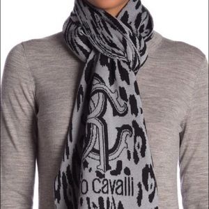 Roberto Cavalli Animal Print Wool Blend Scarf